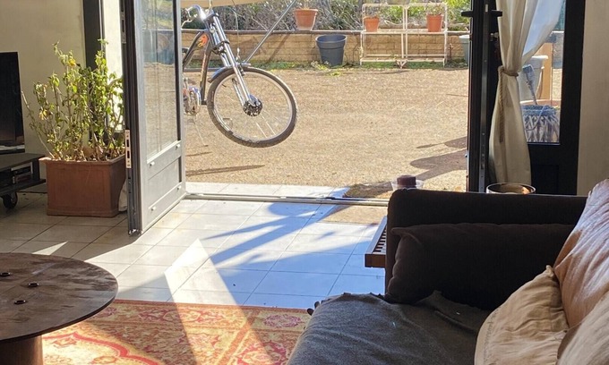 Gaillac Apartment | Homerez - Apartement for 3 ppl. with shared pool, garden and terrace at Gaillac