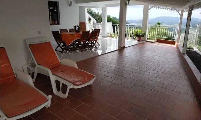 Saint-Esprit Apartment | Homerez - Apartment Saint-Esprit
