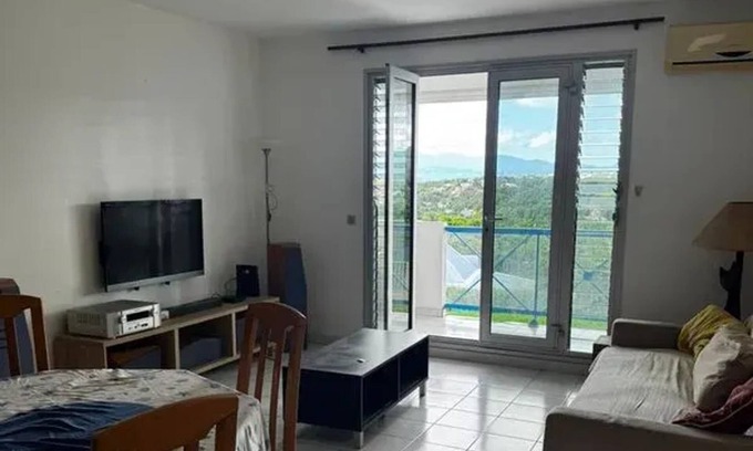 Saint Felix Apartment | Homerez - Apartment near the beach
