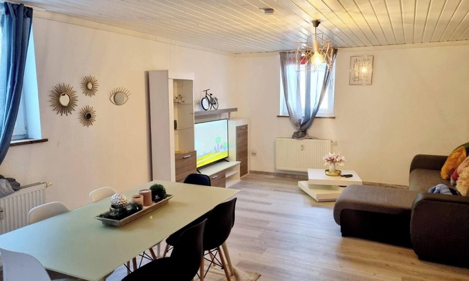 Gross-Rohrheim Apartment | Homerez - Apt. in Groß-Rohrheim