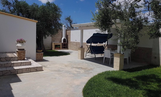 Parabita Apartment | Homerez - Apt. in Parabita with garden
