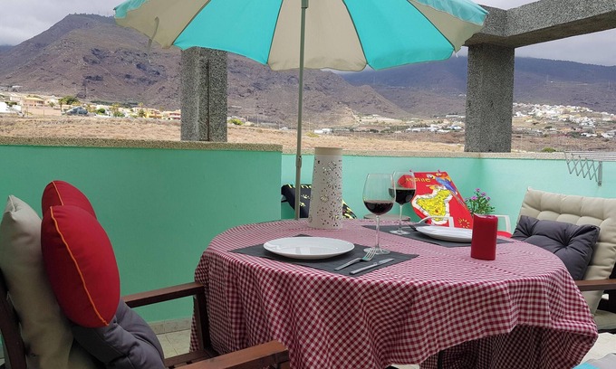 Candelaria Apartment | Homerez - Apt. Mountain View Candelaria.