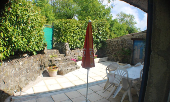 Gourdon House | Homerez - Big house for 10 ppl. with shared pool and terrace at Saint priest