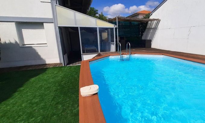 Cazaux Villa | Homerez - Big villa 3 km away from the beach for 12 ppl. with swimming-pool