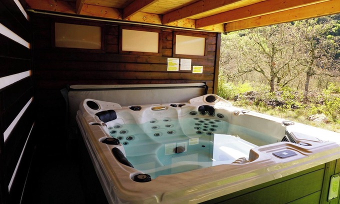 Simiane-la-Rotonde House | Homerez - Charming House in Simiane-la-Rotonde with Pool