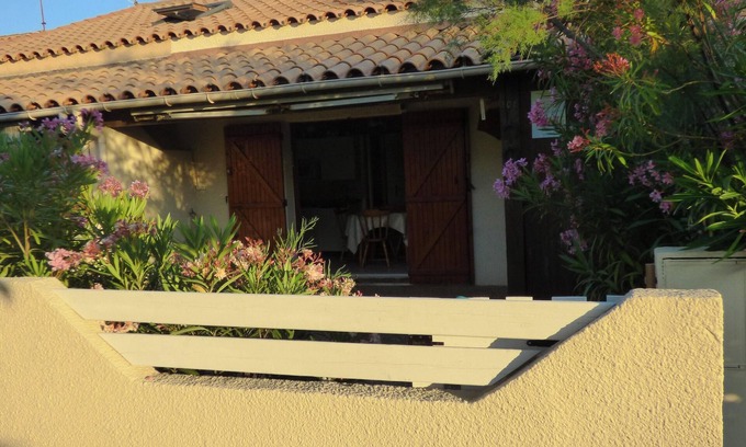 Les Ayguades House | Homerez - Charming family house in Gruissan with sunny terrace