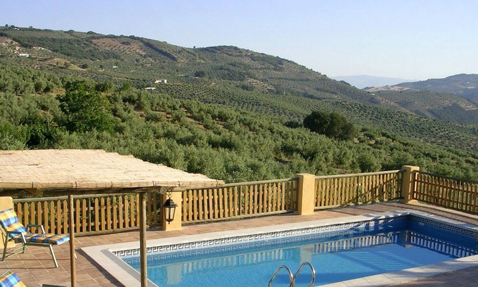 Montefrio House | Homerez - Exceptional house with swimming pool
