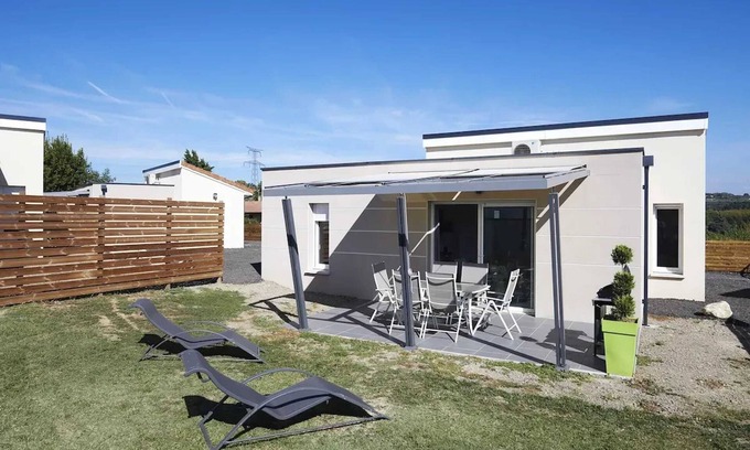 Mureils House | Homerez - House in Châteauneuf-de-Galaure