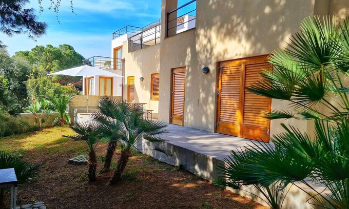 Torre Colonna-sperone House | Homerez - House 1 km away from the beach for 4 ppl. at Torre Colonna-Sperone