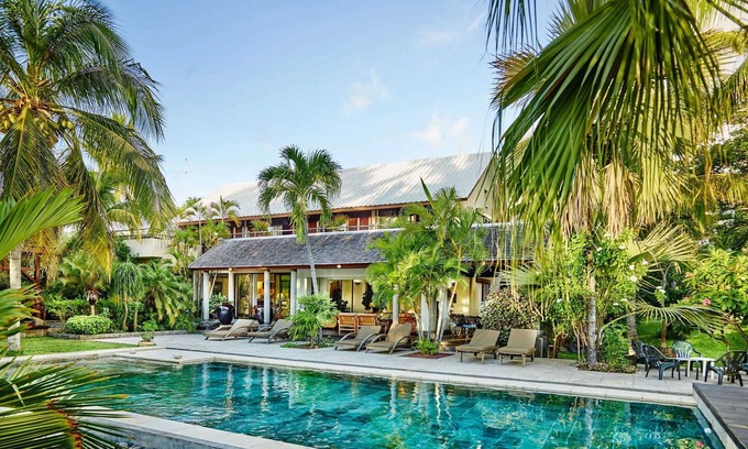 St Gilles-les-Bains House | Homerez - House in Saint-Gilles les Bains