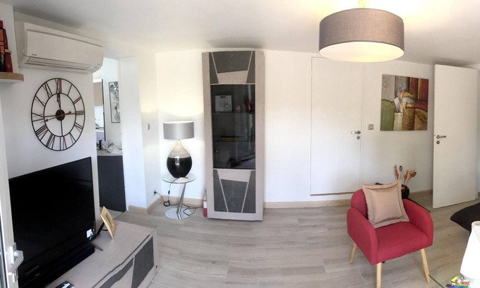 Launaguet Apartment | Homerez - Nice appartement for 4 ppl. with shared pool and jacuzzi at Launaguet