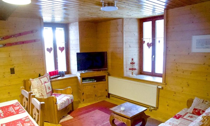Orsieres Apartment | Homerez - Nice appartement 2 km away from the slopes for 6 ppl. at Orsières