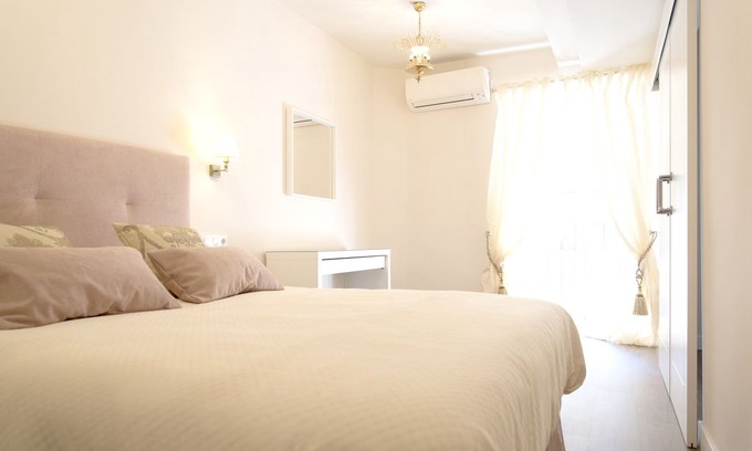 Cuenca Apartment | Homerez - Nice appartement for 8 ppl. at Cuenca