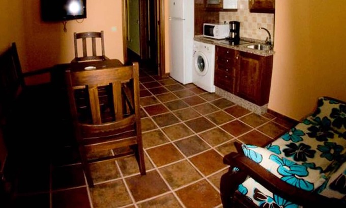 Alcantara House | Homerez - Nice house for 4 ppl. at Alcántara