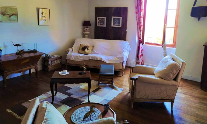 Angoisse House | Homerez - Property 800 m away from the beach for 8 ppl. with terrace at Angoisse