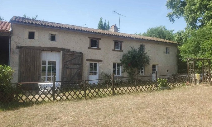 Anche House | Homerez - Spacious house near riding school