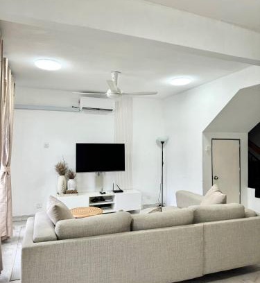 Subang Jaya House | Homestay Dsunway