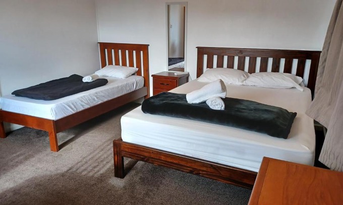 Christchurch House | Homestay Family room, near the city center