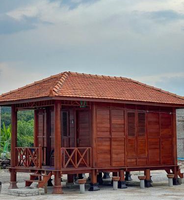 Dato Abu Bakar Baginda Resort | HOMESTAY KAYU