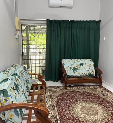 Malacca City House | Homestay Raudhah