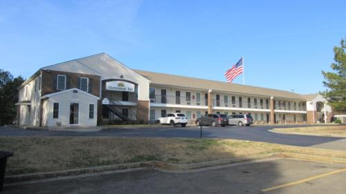 Canton Hotel | Homestead Inn