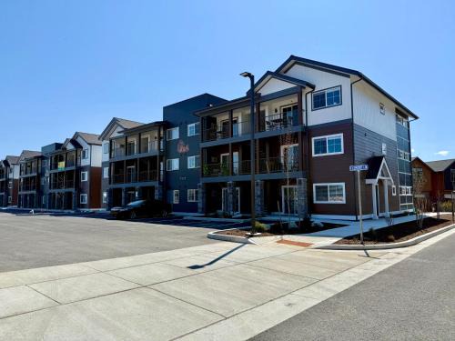 Sandpoint Apartment | Homestead Village - Two Bedroom Condo Top Floor