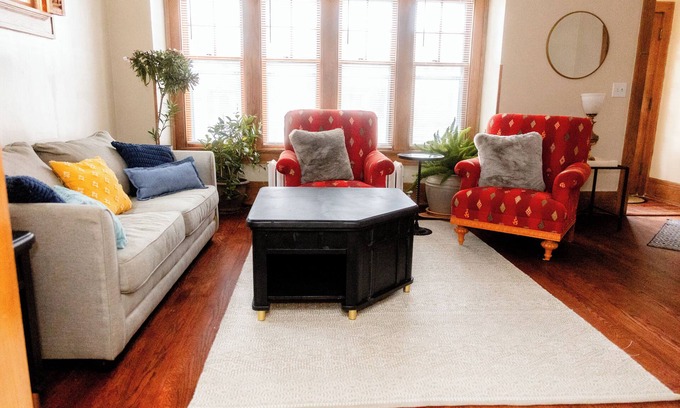 Upper East Side House | HomeSweetHome in Vibrant MKE, 2BR/1BA