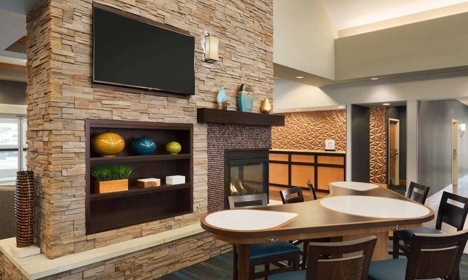 Madison Hotel | Homewood Suites by Hilton Madison West