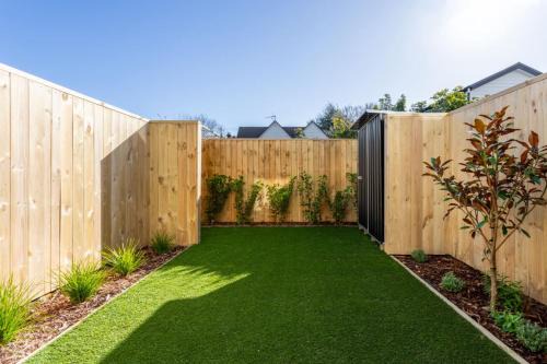 Te Atatu Peninsula House | Homey Te Atatu Stay