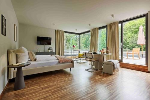 Steinbachtal Apartment | homie stay Architektenapartments im Grünen mit Blick auf die Würzburger Innenstadt