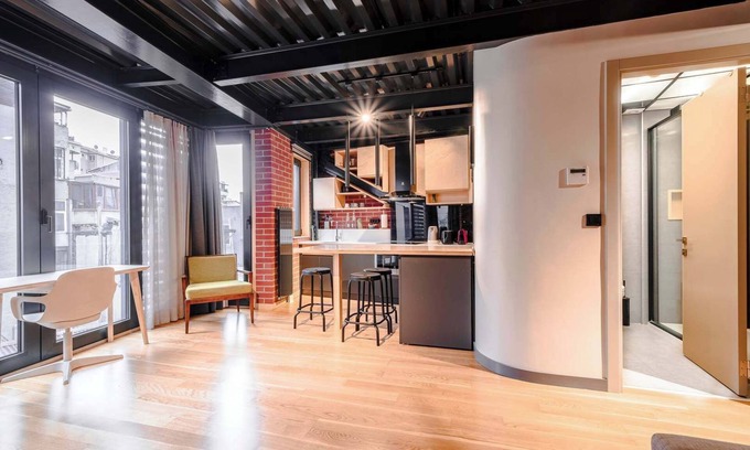 Taksim Apartment | Homie Suites | Cihangir | 1br Apartment #L3