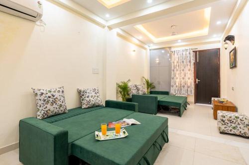 Vasundhara Apartment | Homlee-Vasundhara 5BHK with Terrace(For Function)