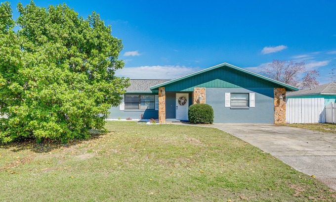 Homosassa House | Homosassa Home w/ Private Yard ~ 4 Mi to Fishing!
