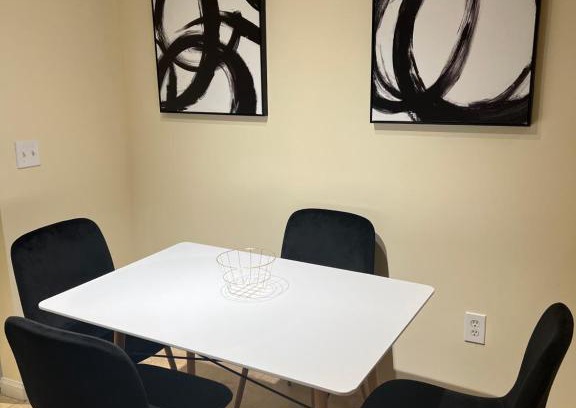 Boynton Beach Apartment | Honeycomb Hideout