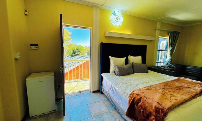 Greater Johannesburg Metropolitan Area Apartment | Honeyhills Excellence Resort J