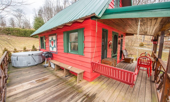 Sugar Grove Cabin | Honeymoon: Trout Stream, Huge Slide, Tubing & Petting Zoo