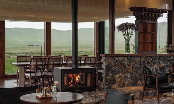 Hongyuan County Hotel | Hongyuan Weilu Nomadic Luxury Camp