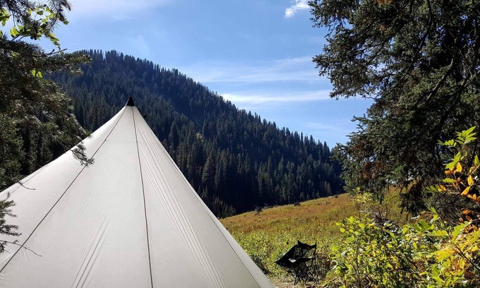 Jackson RV Rental | Horse Back Mountain Paradise