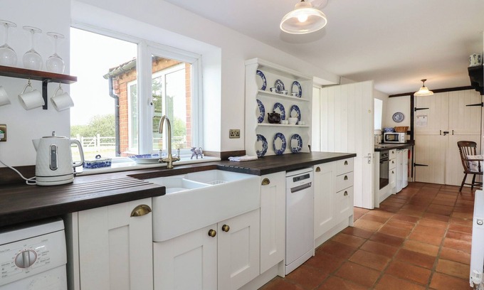 Pentney Cottage | Horseshoe Cottage