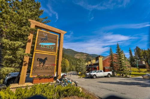 East Kootenay Apartment | Horsethief Lodge by StayIn