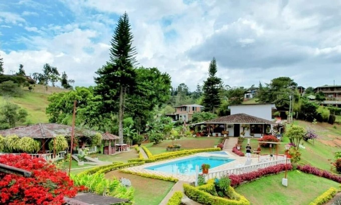 Dagua Cottage | Hospedaje Villa Laura a 5 Minutos del Pueblo
