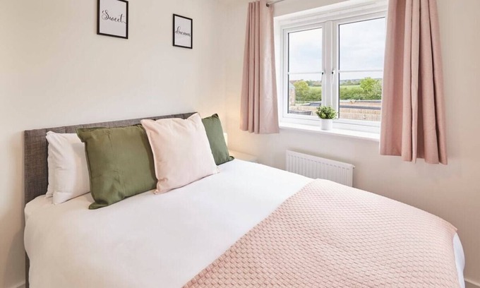 Scarborough House | Host & Stay | Cayton Bay Cottage