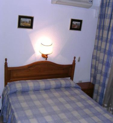 Camino de Ronda House | Hostal Alicante