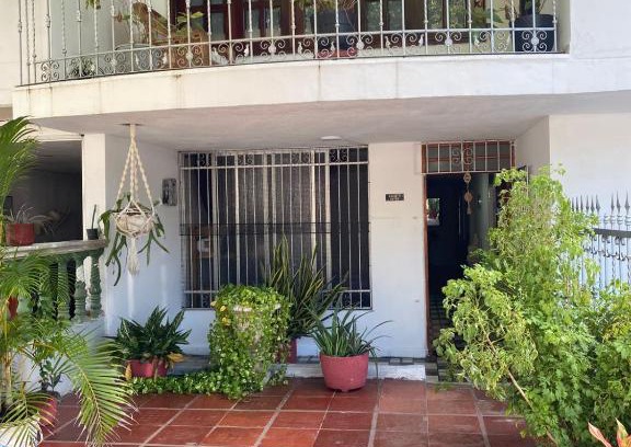 Crespo House | Hostal Familiar
