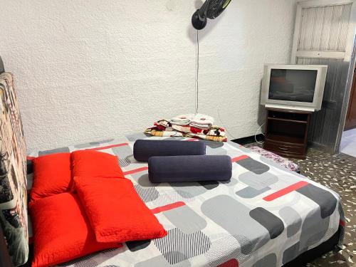 Santa Fe House | Hostal Monarca