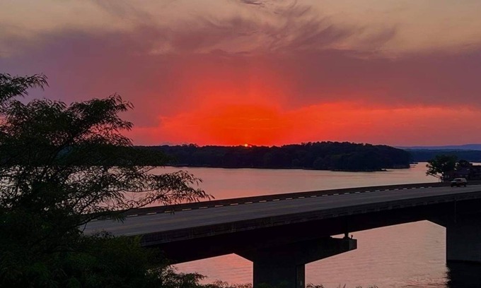 Lake Hamilton Condo | Hot Springs, AR, Condo on Lake Hamilton.