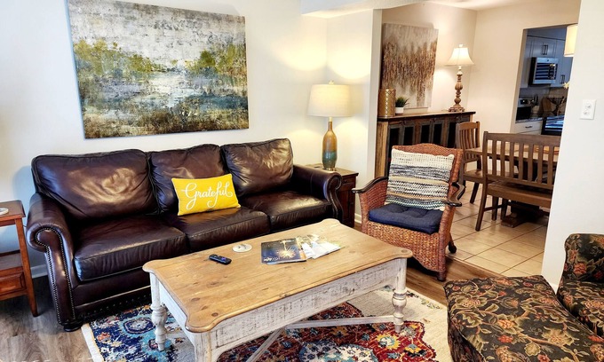 Hot Springs Village House | Hot Springs Village, Hermosa at DeSoto Courts! Swim Golf Fish Explore Trails!