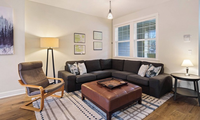 Southern Crossing House | Hot Tub, Amazing Walkable Location, Views, Fenced Backyard