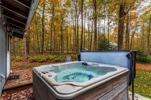 Pocono Lake House | Hot Tub Fire Pit Dog Friendly