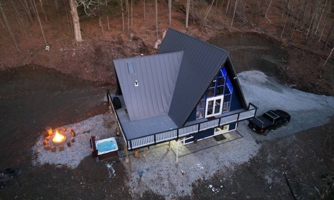 Pittsfield Cabin | Hot tub, fireplace, Game Room, 20 min drive to Killington